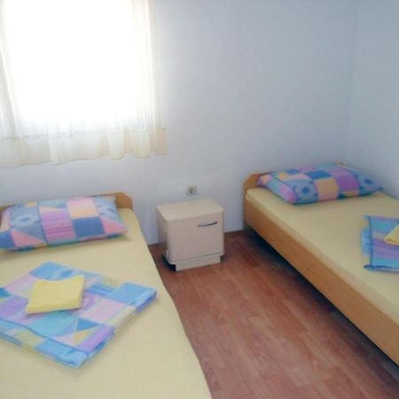 נובליה Apartments Mislav מראה חיצוני תמונה