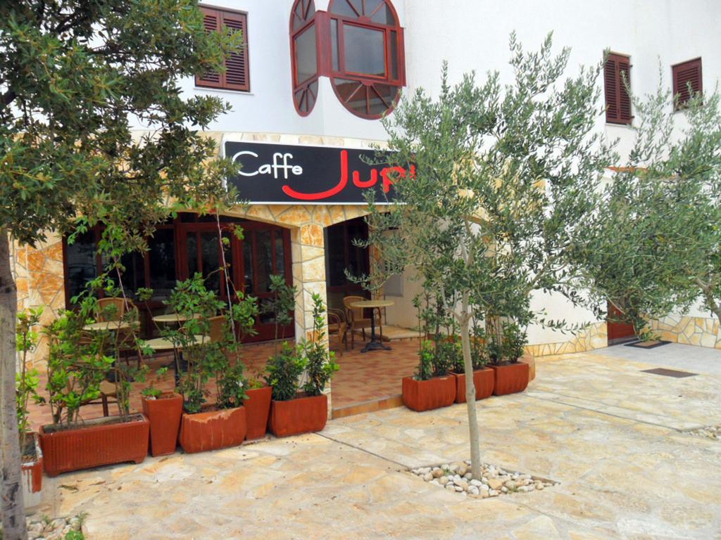 נובליה Apartments Mislav מראה חיצוני תמונה