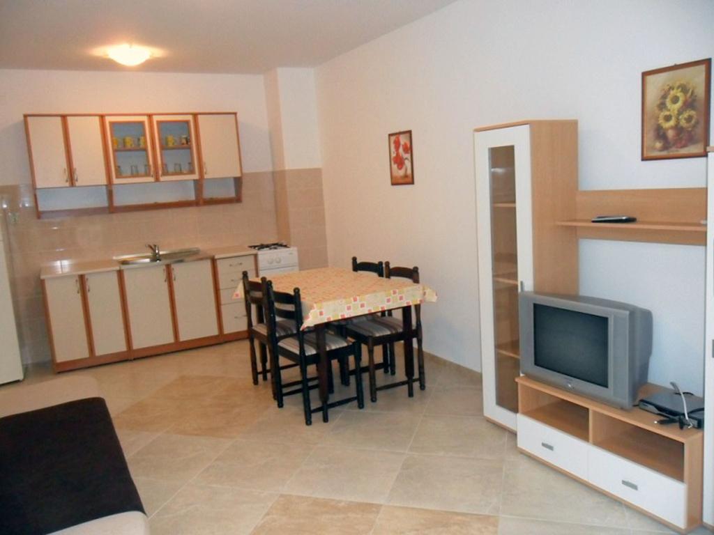 נובליה Apartments Mislav חדר תמונה