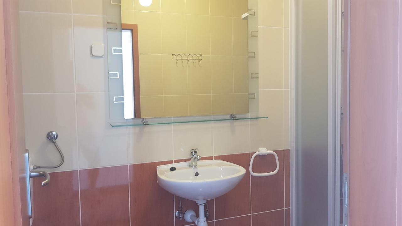 נובליה Apartments Mislav מראה חיצוני תמונה