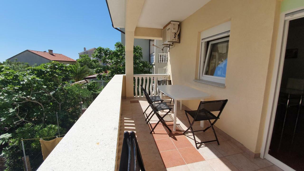 נובליה Apartments Mislav מראה חיצוני תמונה